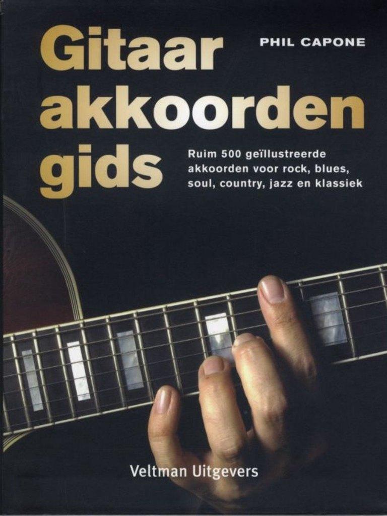 Gitaarakkoordengids - P. Capone, Muziek en Instrumenten, Bladmuziek, Gitaar, Overige genres, Les of Cursus, Ophalen of Verzenden