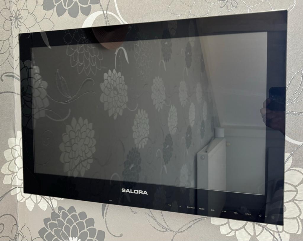 Salora kleine tv met ingebouwde dvd-speler, Gebruikt, 50 Hz, Minder dan 40 cm, Ophalen