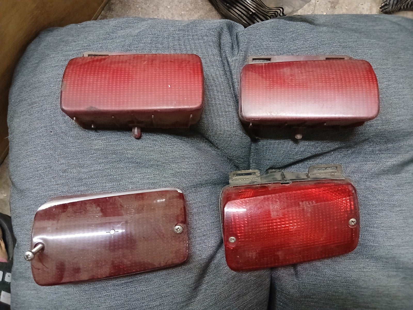 Peugeot 205 Achterlichten en Mistachterlicht onderdelen, Ophalen of Verzenden, Gebruikt, Peugeot