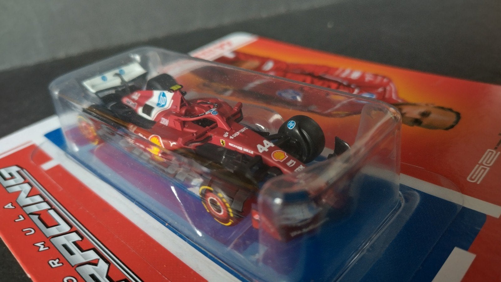 Ferrari SF 25 Lewis Hamilton F1 1:64 Bburago Burago Pol, Auto, Verzenden, ., Nieuw