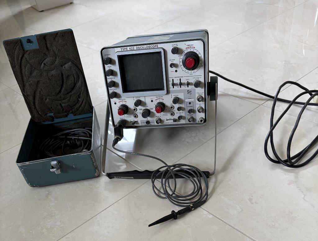 Tektronix oscilloscoop 422, Doe-het-zelf en Verbouw, Meetapparatuur, Ophalen, Gebruikt