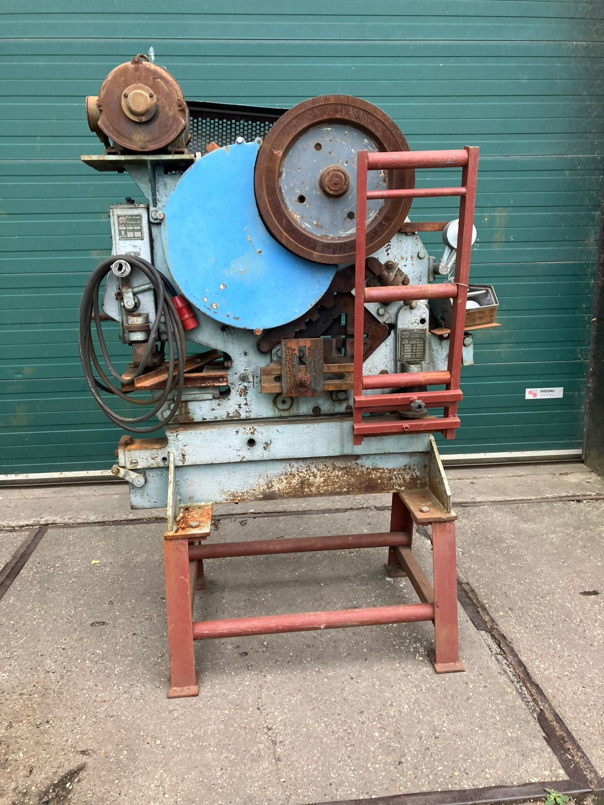 Mubea pons/knip/uithoek machine, Ophalen, ., Zo goed als nieuw, .