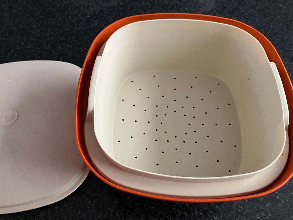 tupperware serveerwonder 2,5 liter, Huis en Inrichting, Keuken | Tupperware, Ophalen of Verzenden, Gebruikt, Oranje, Overige typen