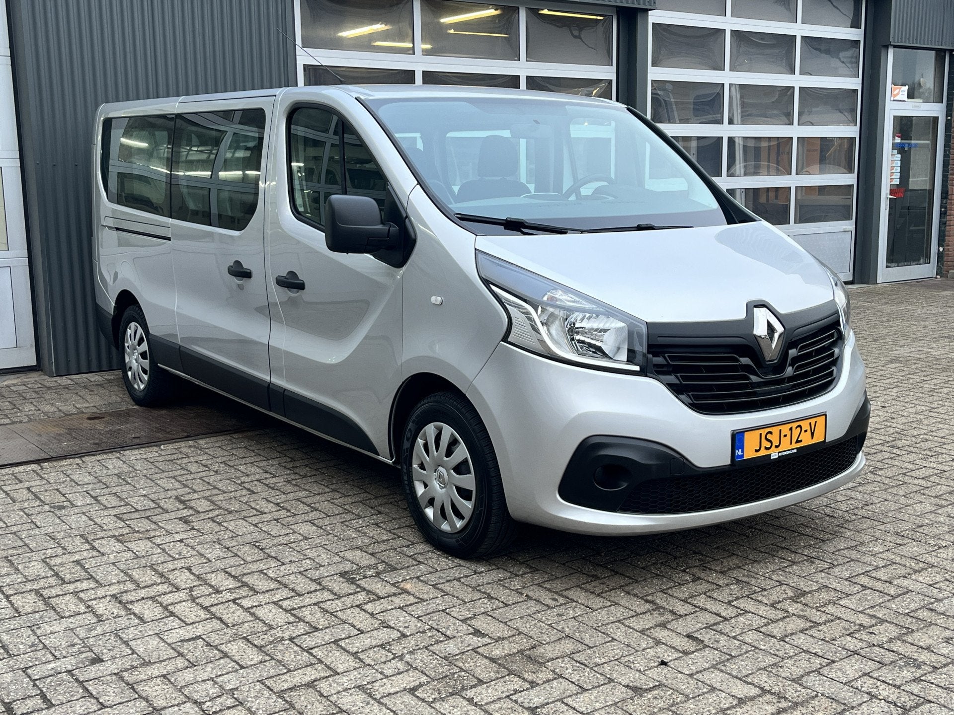 Renault Trafic Passenger 1.6 dCi BTW / BPM VRIJ! marge Lengt, Auto's, Renault, Voorwielaandrijving, Gebruikt, 2000 kg, Origineel Nederlands