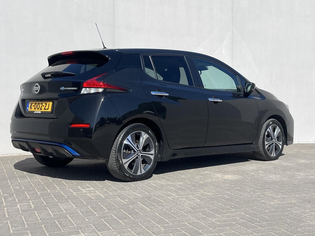 Nissan LEAF N-Connecta 40 kWh /88,7% SOH / Adaptief Cruise C, Auto's, Nissan, Stof, Gebruikt, 150 pk, Zwart