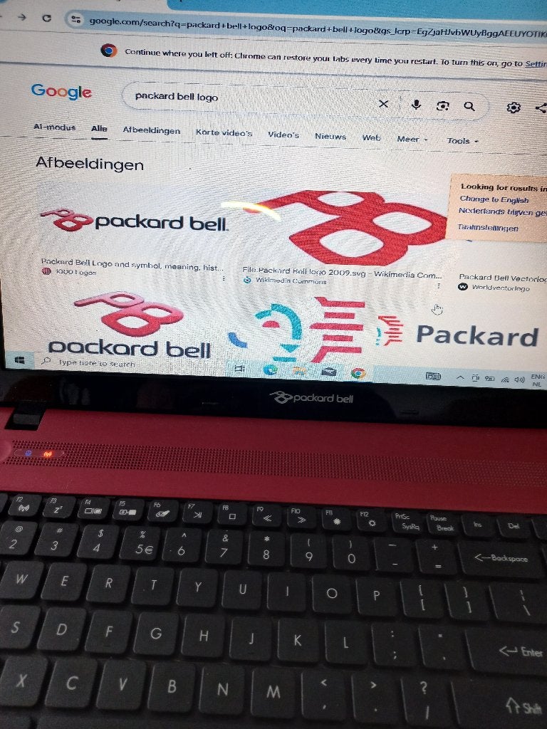 Laptop Packard Bell EasyNote TK rood met ssd  werkt goed, Computers en Software, Ophalen, Packard Bell, 2 tot 3 Ghz, Zo goed als nieuw