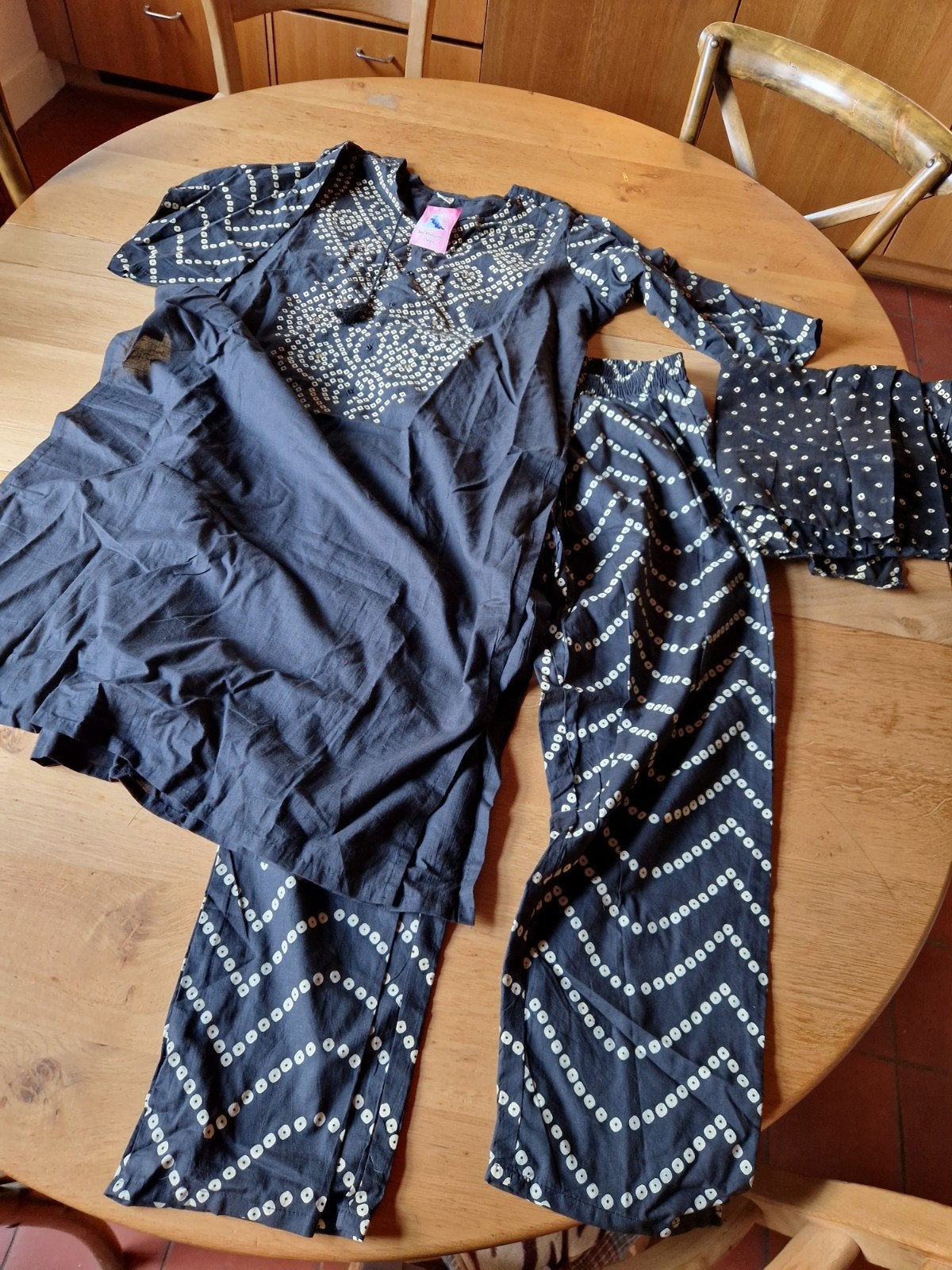 NIEUWE INDIAANSE SET ❤️ 3 delig, Kostuum of Pak, Zwart, Maat 42/44 (L), Nieuw