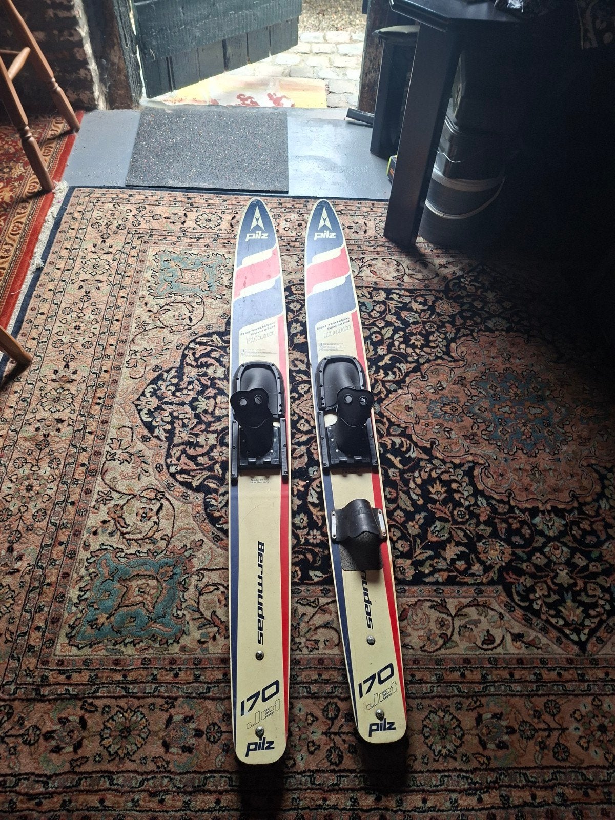 waterski's 170, Watersport en Boten, Waterski's, Ophalen, Gebruikt, 160 cm of meer, Waterski's