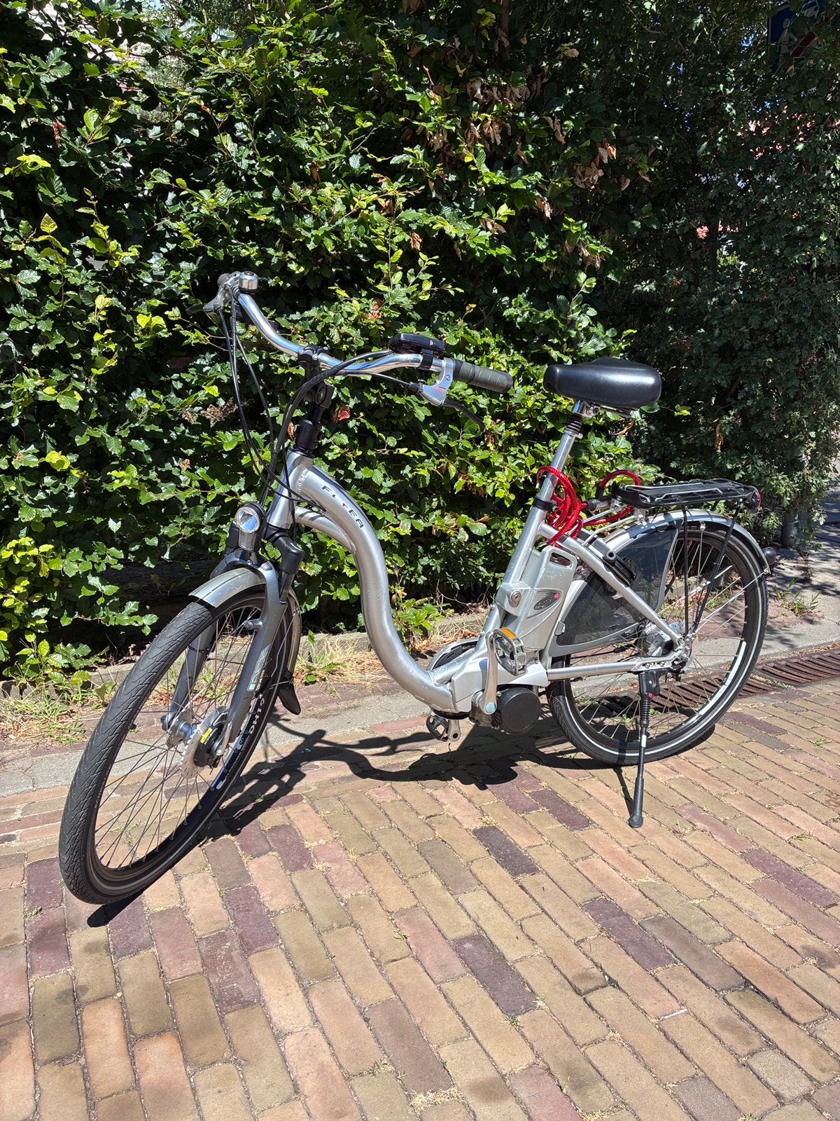 Prachtige Flyer E-bike in zeer nette staat!, Fietsen en Brommers, Fietsen | Dames | Damesfietsen, Gebruikt, Velgrem, Versnellingen
