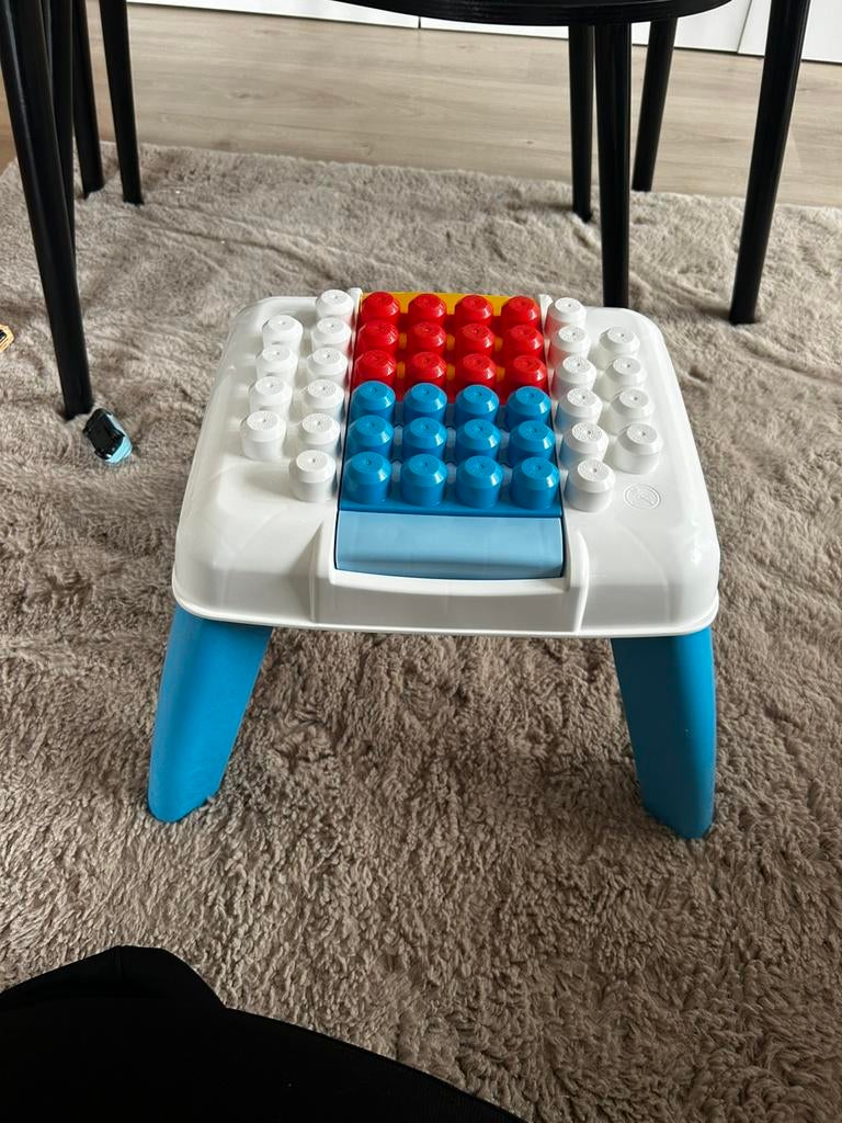 Bouw tafel met blokken, Ophalen, Zo goed als nieuw