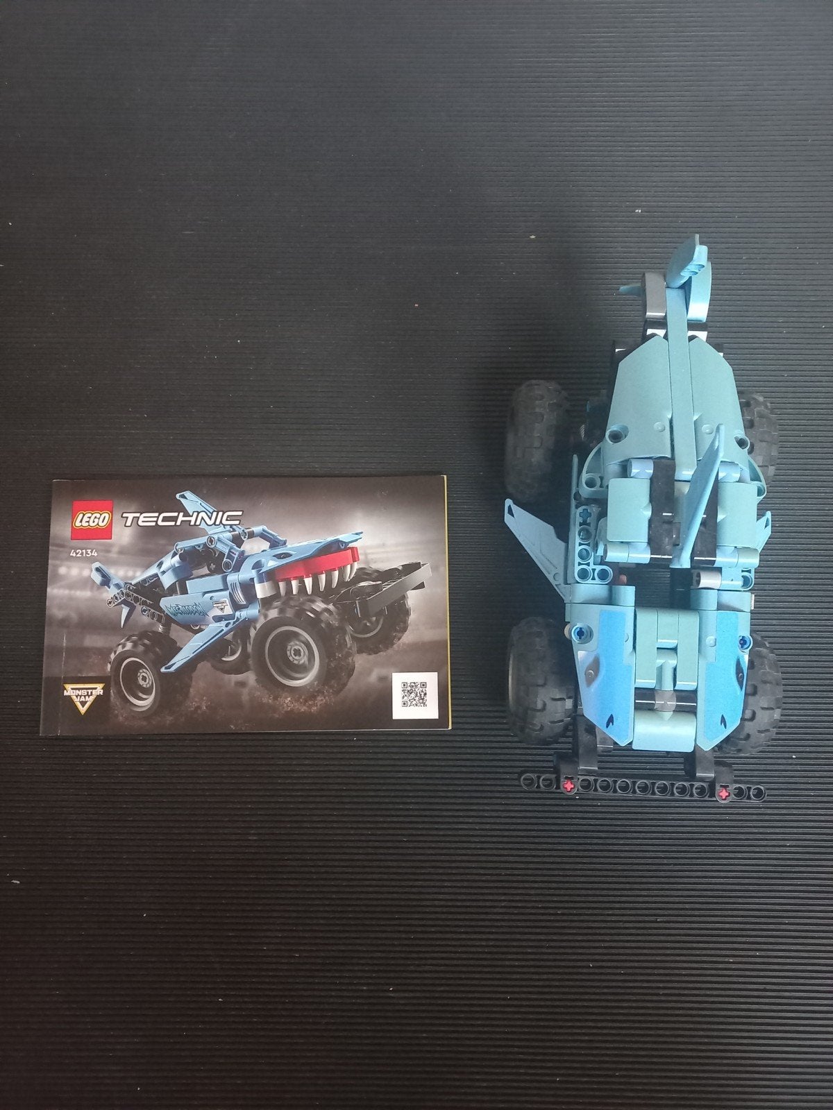 LEGO Technic Monster Jam Megalodon (42134), Ophalen