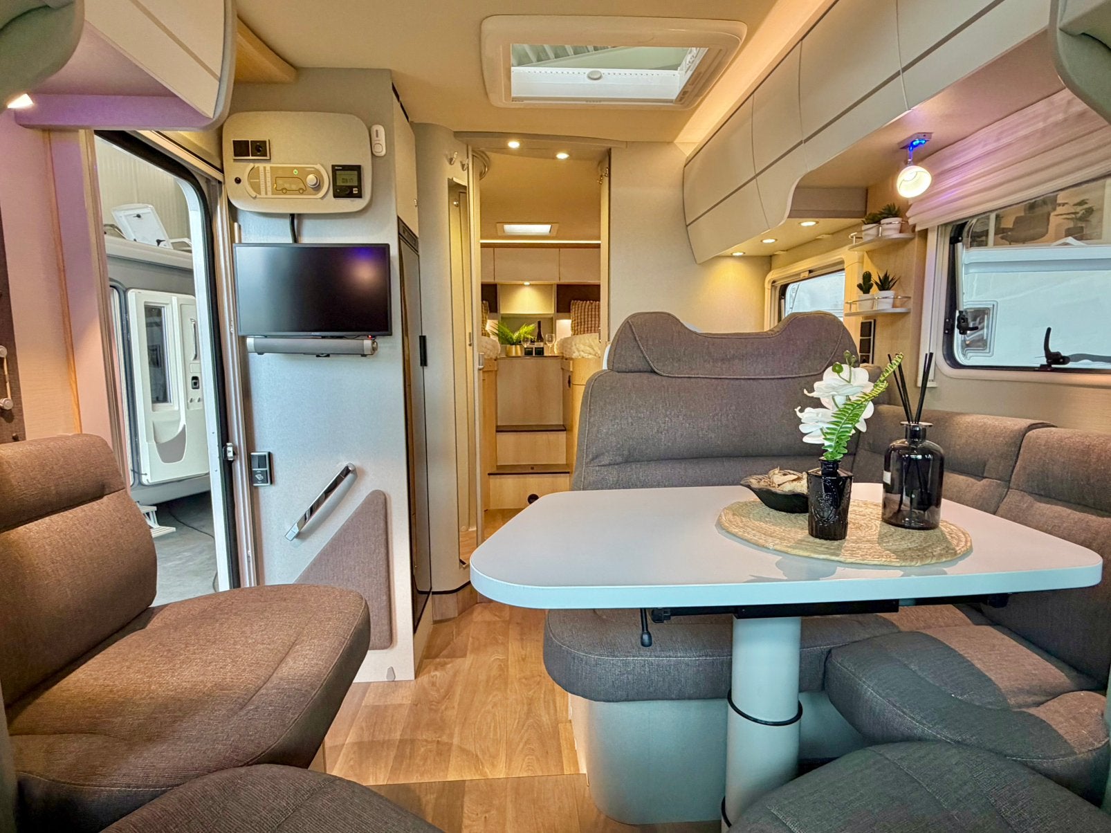 Hymer T578 CL Automaat zonder Hefbed ‼️, Automaat, Ringverwarming, Fiat, HYMER GmbH & Co. KG Holzstraße 19 88339 Bad Waldsee Duitsland
