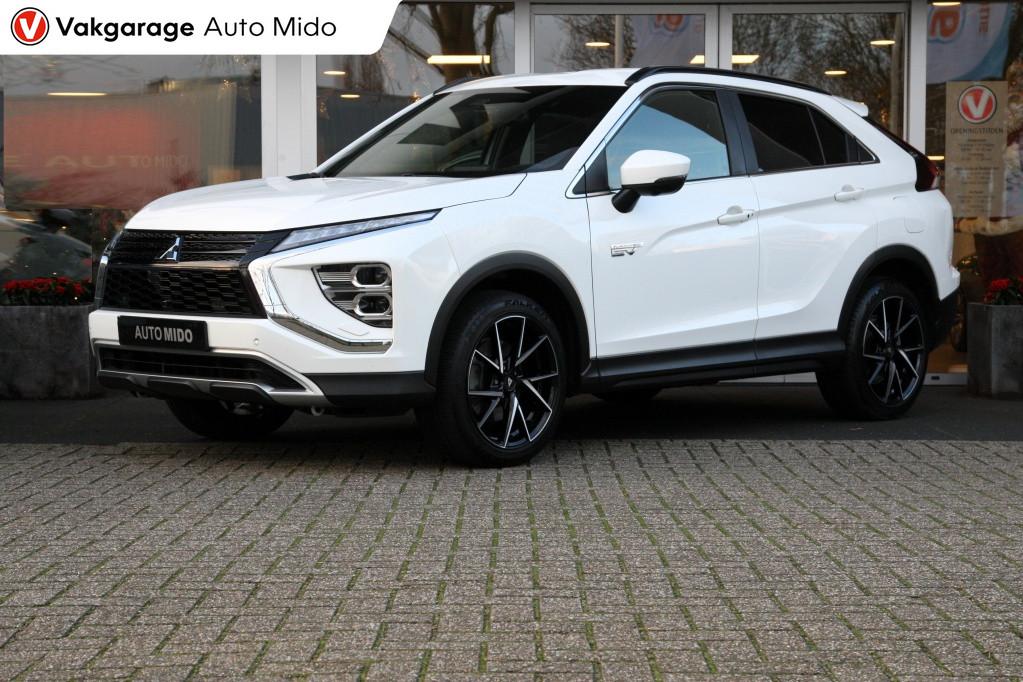 Mitsubishi Eclipse Cross 2.4 PHEV First Edition | Adapt. cc, 12 maanden, 14 kWh, 4 cilinders, Wit