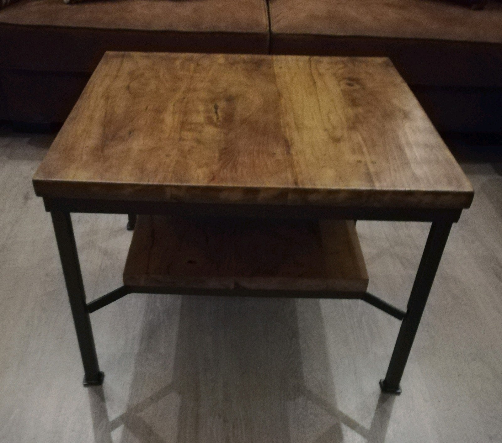 robuuste industriële salontafel(teak hout/metaal), Ophalen, 50 tot 100 cm, Teakhout, 50 tot 100 cm