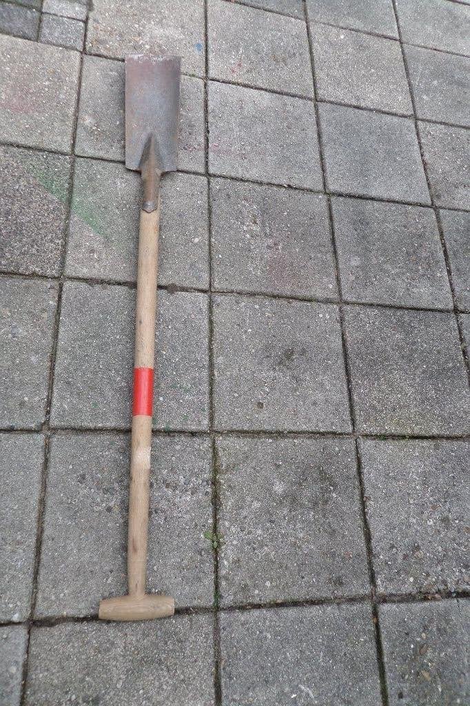 Spade - 7 stuks - Smalle bladen - IZGS, Ophalen, Zo goed als nieuw, Spade