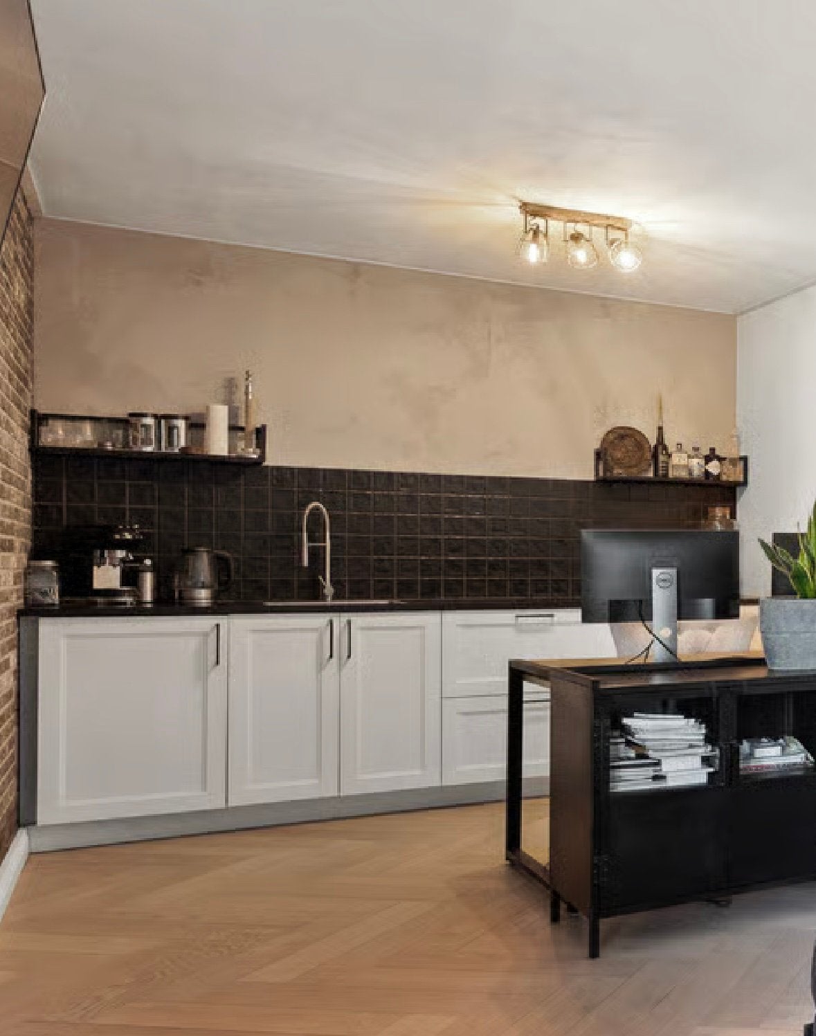 Luxe kastenwand / pantry met granieten werkblad en spoelbak, Ophalen, Zo goed als nieuw, 200 cm of meer, Minder dan 100 cm