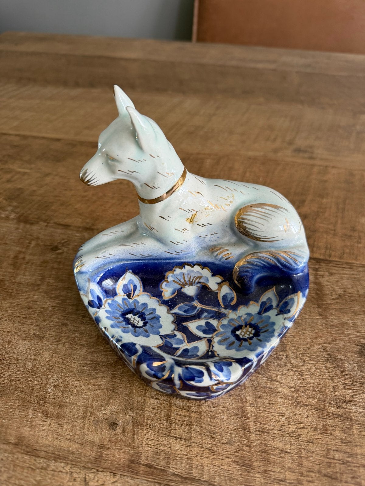 Vintage H.Bequet Quaregnon Delfts Blauw Hondje Schaal, Antiek en Kunst, Antiek | Keramiek en Aardewerk, Ophalen