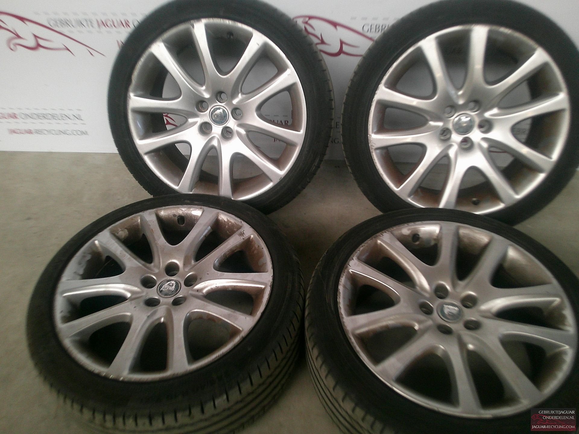19″ 10 Spaak Polaris Velgen set Jaguar X350 / XF C2C33701, Auto-onderdelen, 19 inch, -, -, Banden en Velgen