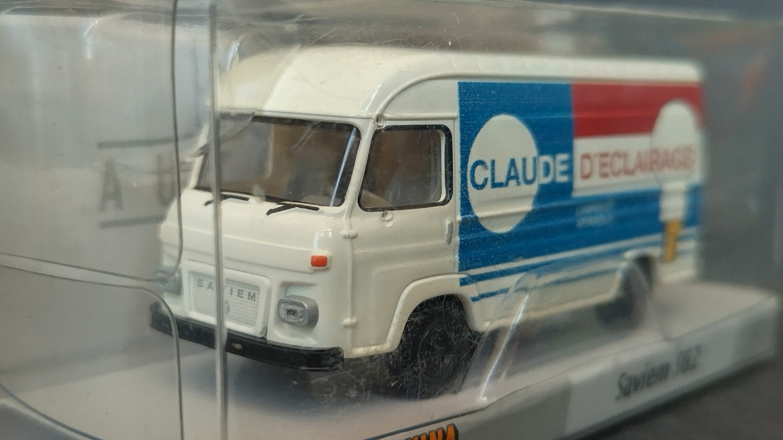 Renault Saviem SG2 Claude D' Eclairage 1:87 Brekina Pol, ., Ophalen of Verzenden, Bus of Vrachtwagen, Brekina