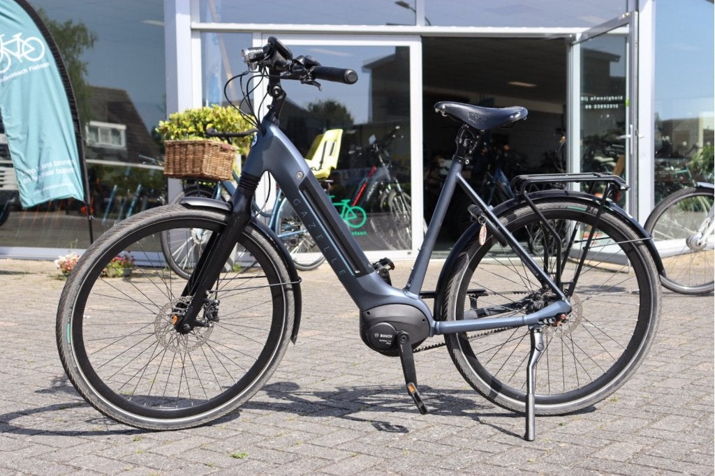 Gazelle Ultimate C8+ l Bosch Active Plus l 500wh l 53cm