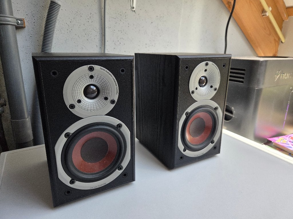 Dali luidsprekers, Ophalen, Zo goed als nieuw, 60 tot 120 watt, Basreflex