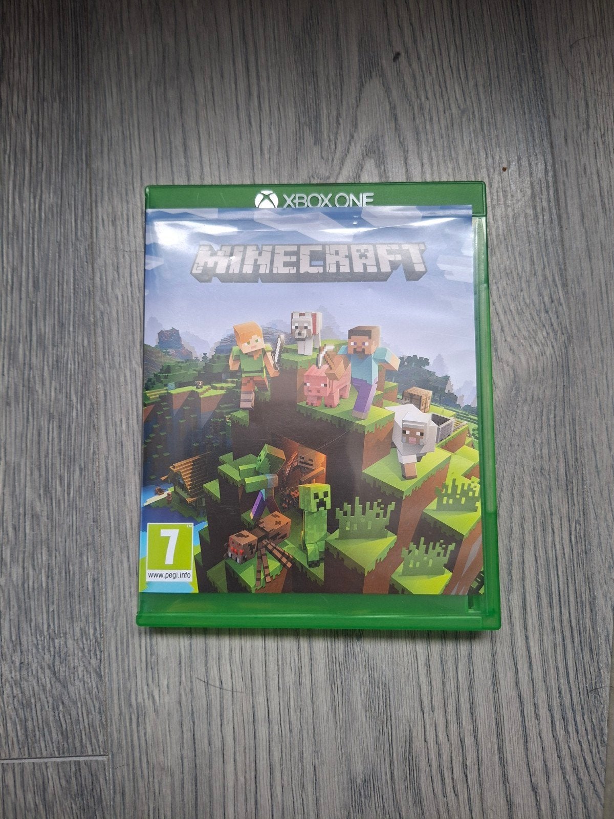 Minecraft Xbox One - Avontuurlijk bouwplezier, Spelcomputers en Games, Ophalen, Online, Gebruikt, 3 spelers of meer