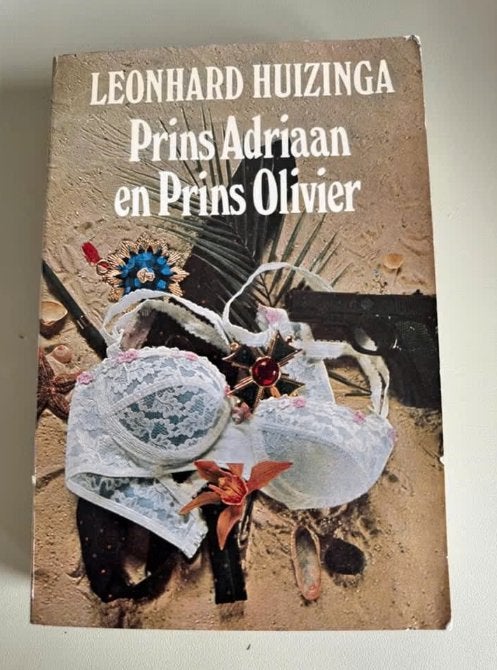 Boek Leonhard Huizinga - Prins Adriaan en Prins Olivier, Ophalen of Verzenden, Zo goed als nieuw, Leonhard Huizinga, Nederland