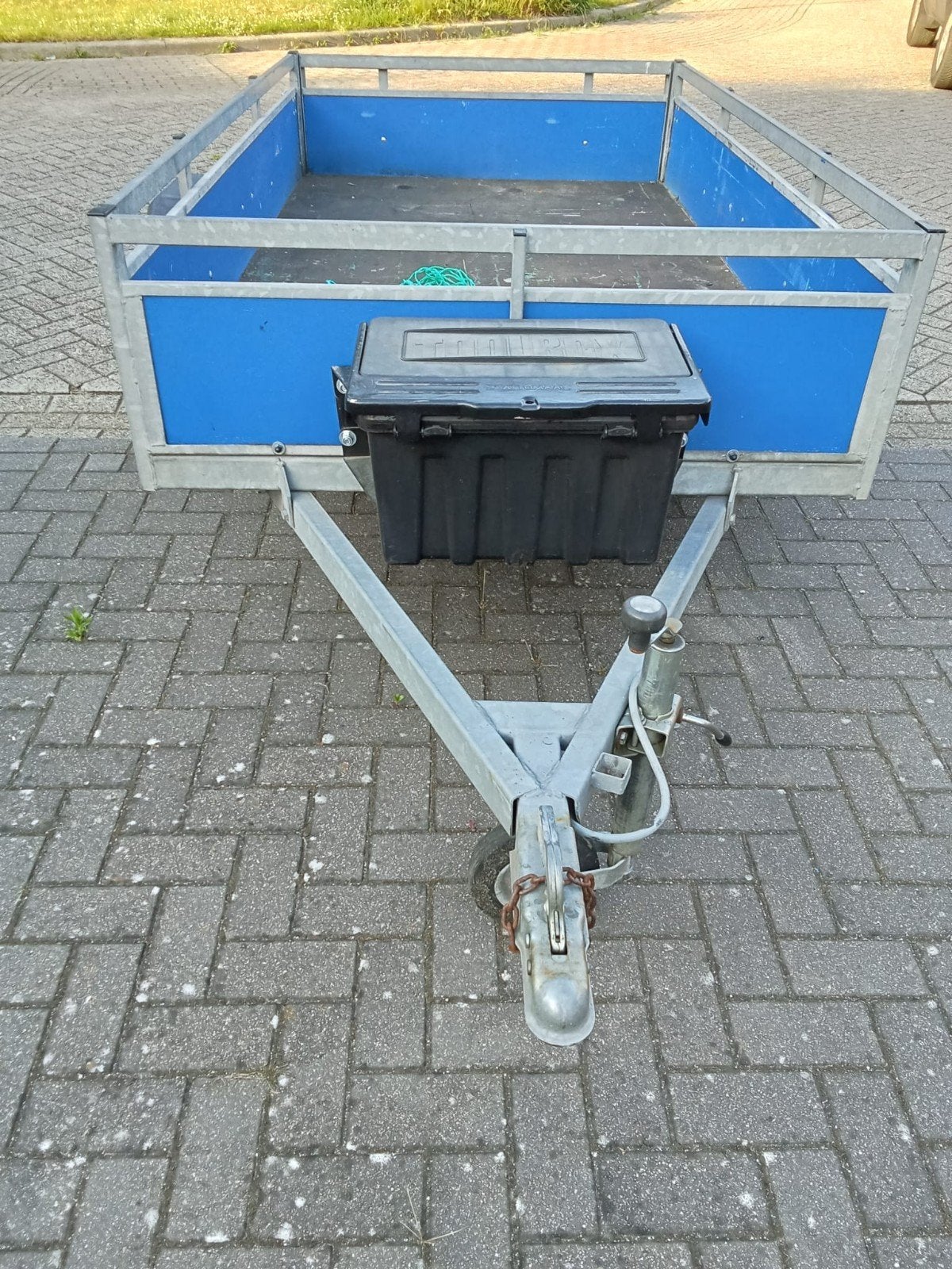 Zeer mooie aanhanger 222x130x38 met gereedschapskist, Ophalen