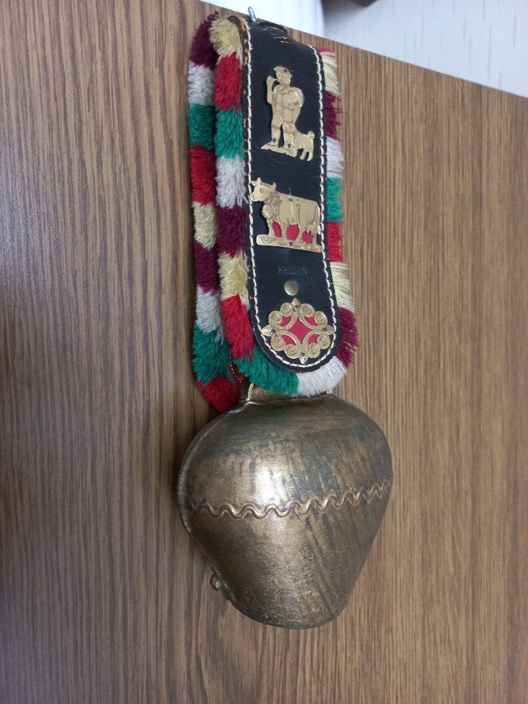 koe belletje als souvenir, Huis en Inrichting, Vintage, Meerkleurig, Ophalen of Verzenden, Zo goed als nieuw