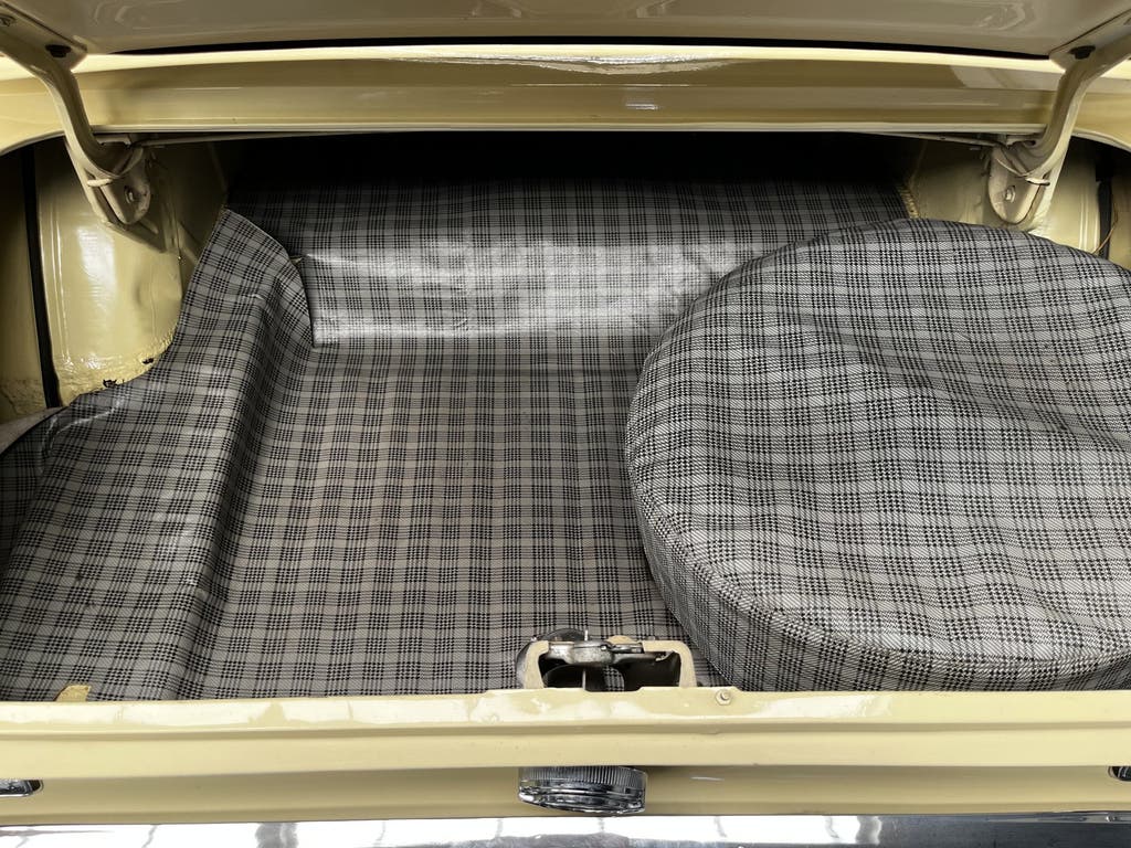 Ford Mustang Schijfremmen, Stuurbekrachtiging Automaat, foto 7