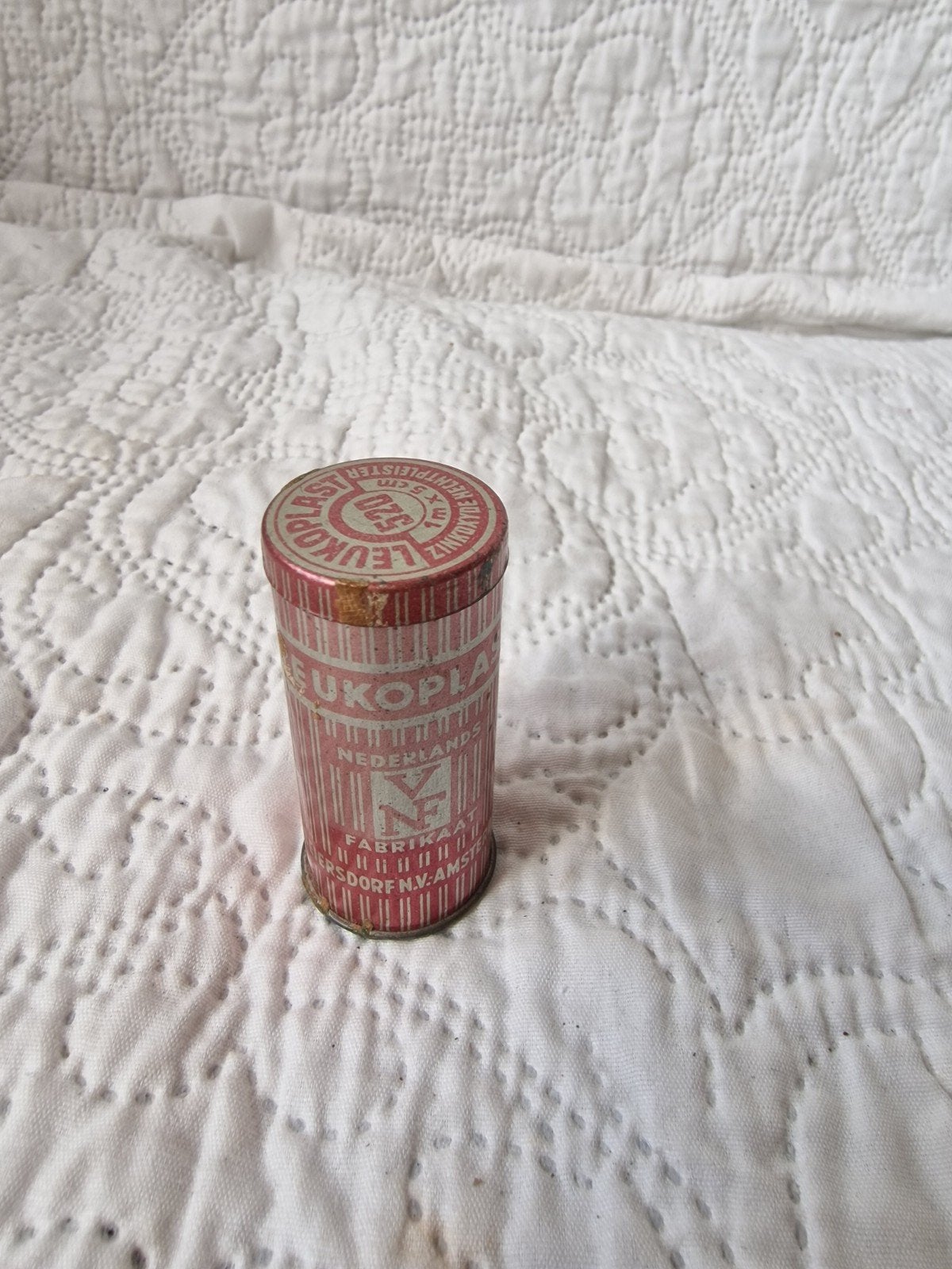 Vintage Leukoplast pleisterblikje met inhoud, Ophalen of Verzenden