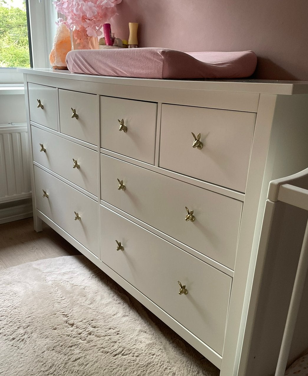 HEMNES Ikea ladekast gouden knopjes, Ophalen, 50 tot 70 cm, 100 cm of meer, Zo goed als nieuw