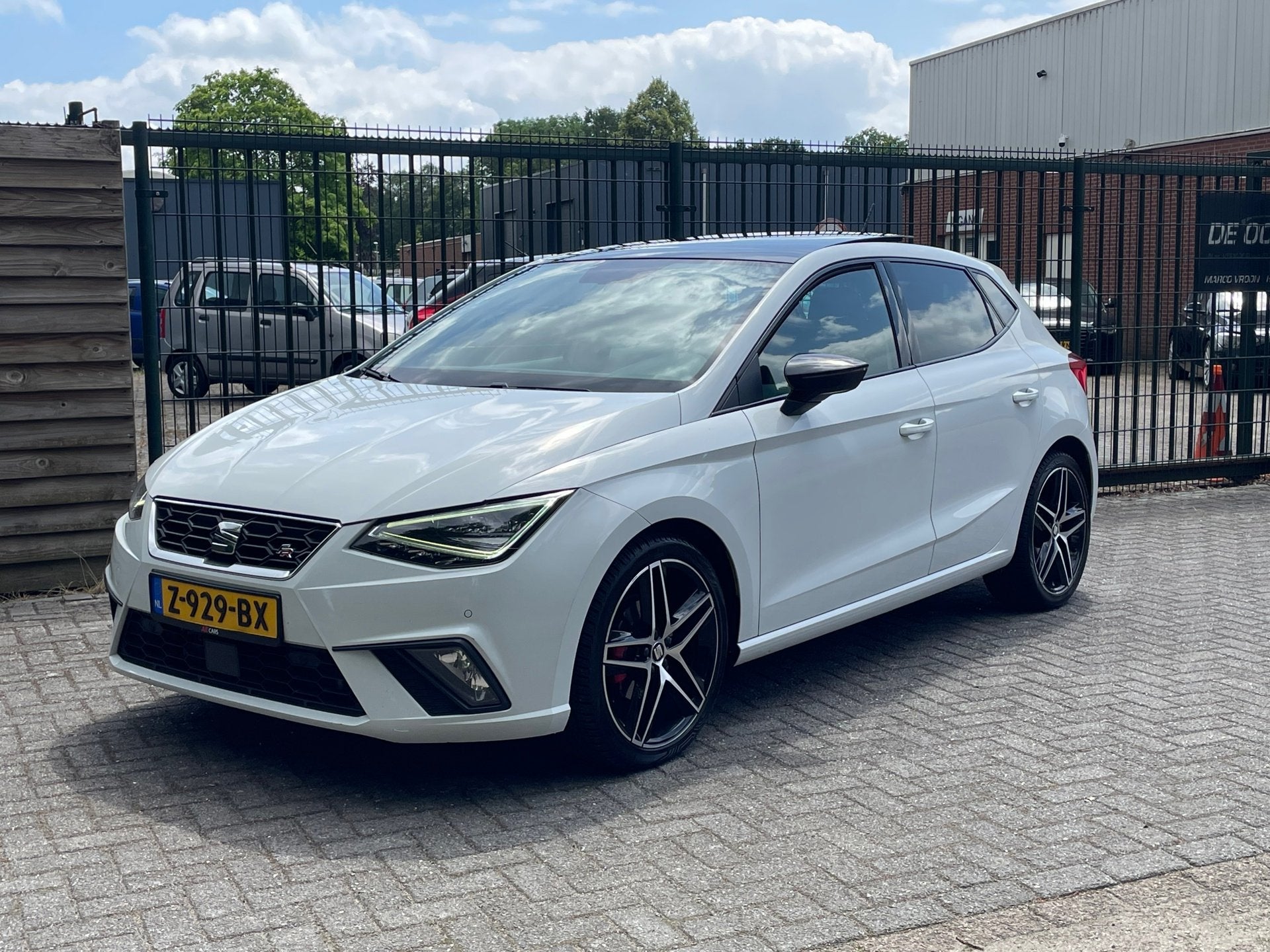 Seat Ibiza 1.0 TSI FR Limited Edition VOLL..! Pan, Navi, Led, Auto's, 1063 kg, 580 kg, Alcantara, Bedrijf