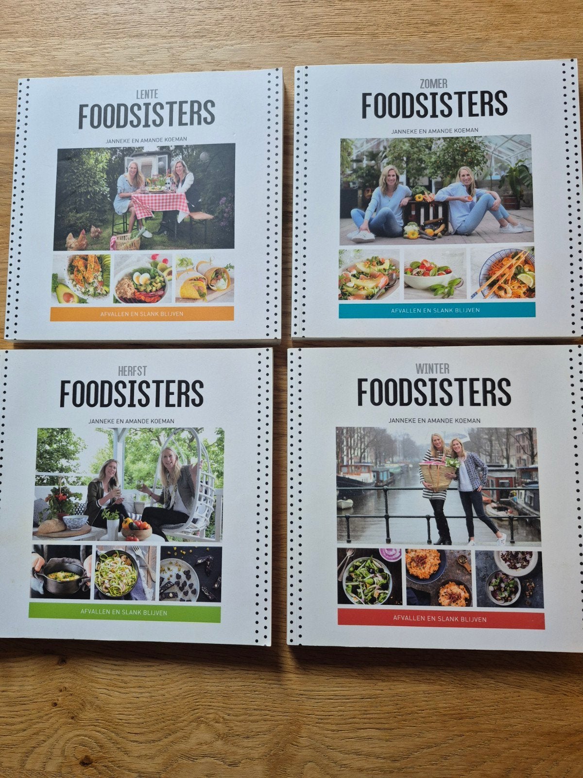 FoodSisters kookboeken: Lente, Zomer, Herfst, Winter (set), Janneke en Amande Koeman, Zo goed als nieuw, Gezond koken, Overige gebieden