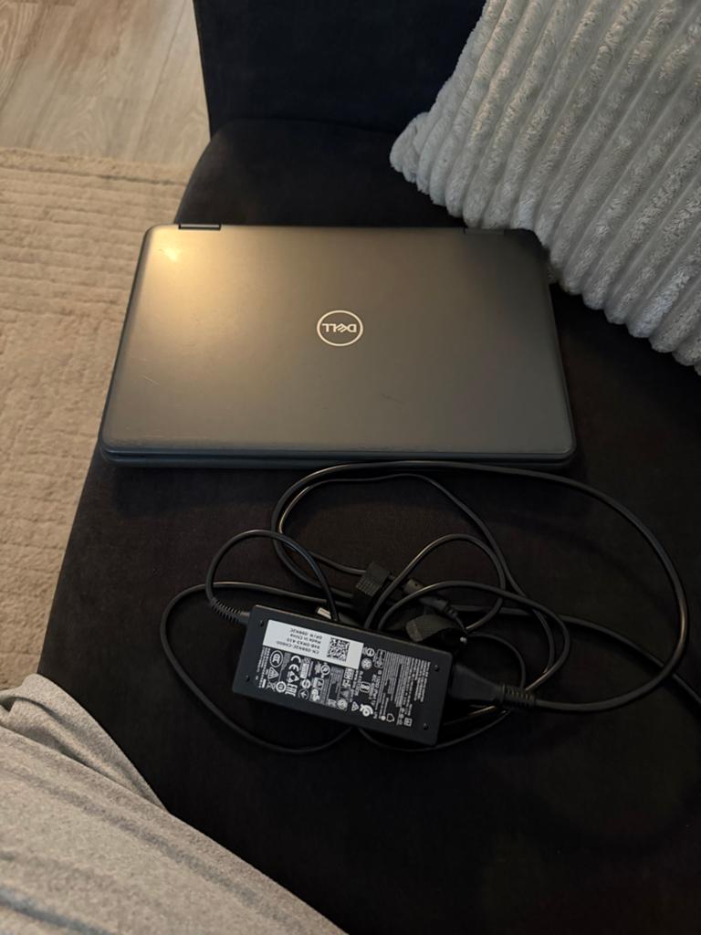 Dell Latitude 3190 2-in-1 - 11.6 inch - Prima staat, Computers en Software, Windows Laptops, Zo goed als nieuw, 11 inch, Met touchscreen