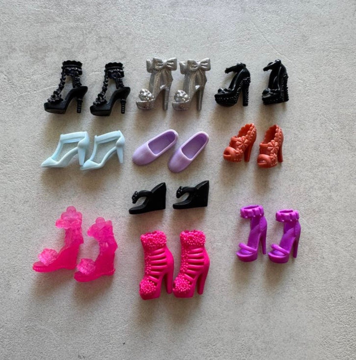 Barbie schoenen 10 paar 5 euro, Ophalen of Verzenden, Gebruikt, Accessoires