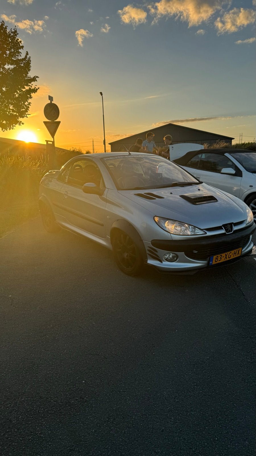 Peugeot 206 2.0 16V CC 2003 Grijs, Auto's, Peugeot, Particulier, Benzine, E, Cabriolet, Handgeschakeld, Geïmporteerd, Zilver of Grijs