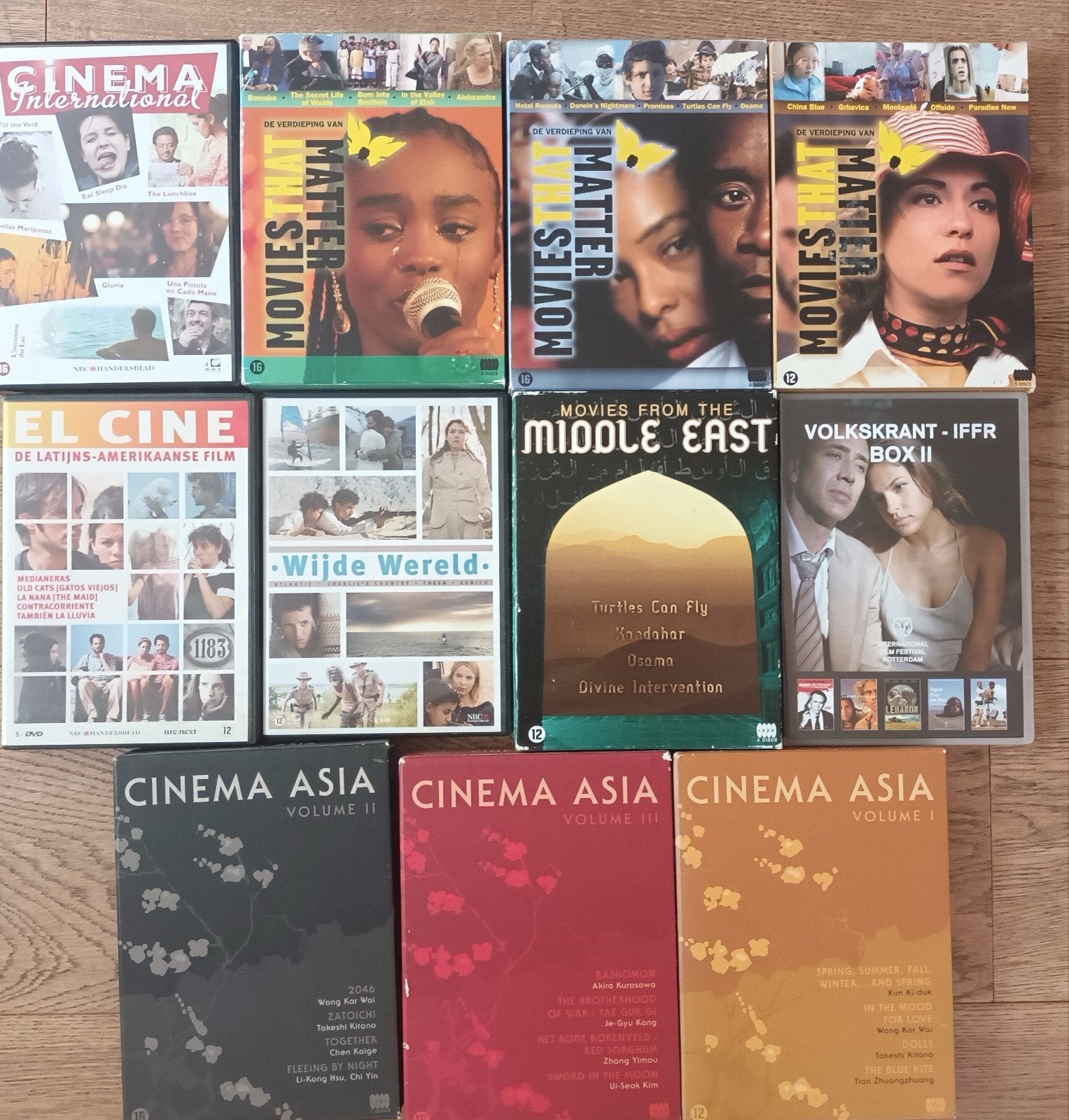 11 boxen wereldfilms 50 films, Alle leeftijden, Ophalen of Verzenden, Zo goed als nieuw, Overige gebieden