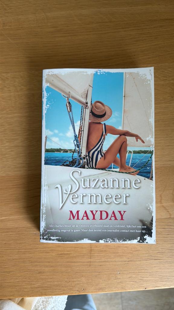 Suzanne Vermeer - Mayday, Ophalen of Verzenden, Zo goed als nieuw, Suzanne Vermeer