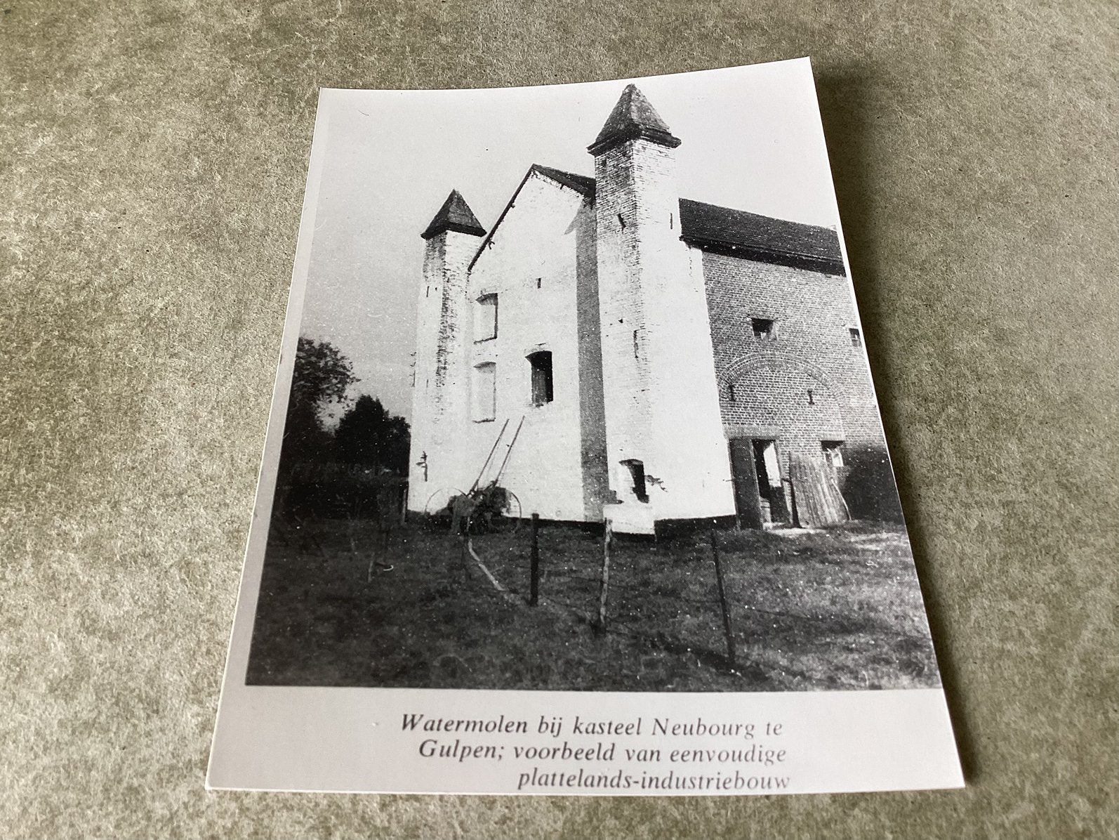 Gulpen.      Watermolen bij kasteel Neubourg, Ophalen of Verzenden, Limburg