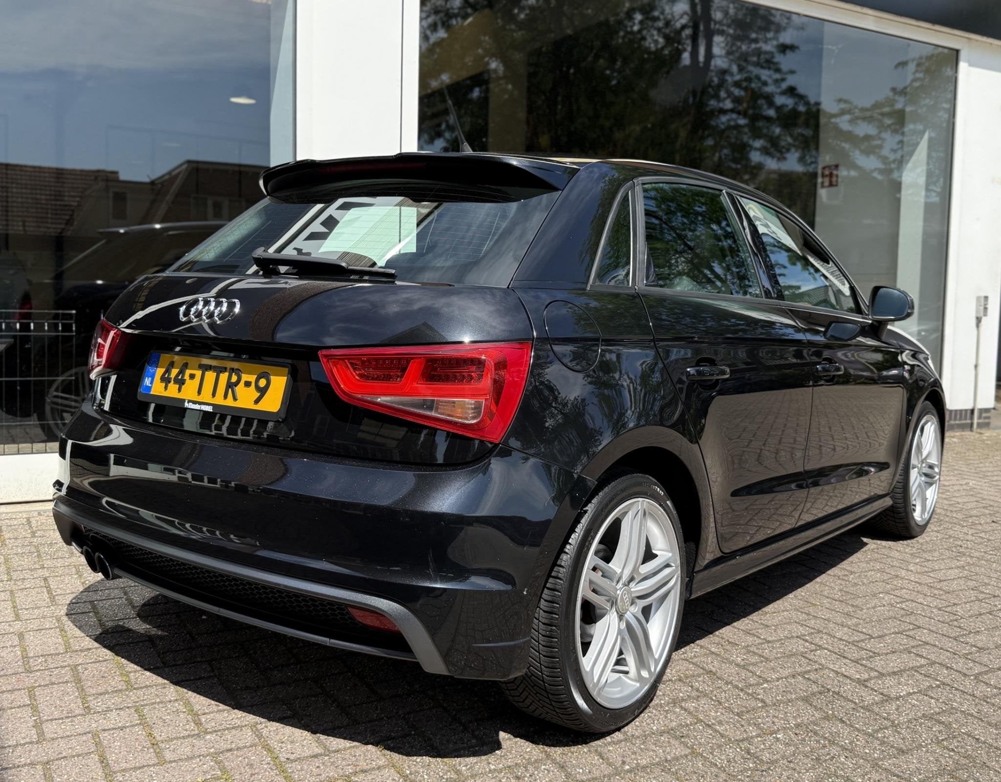 Audi A1 Sportback 1.4 TFSI Pro Line S |Navi|Xenon|Bluetooth|, Auto's, Audi, Voorwielaandrijving, Euro 5, Zwart, 4 cilinders