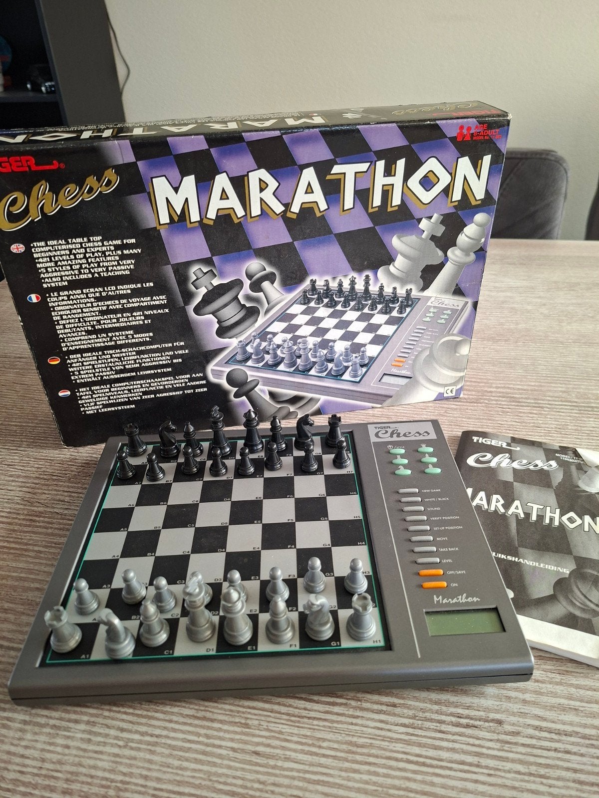 Tiger Chess Marathon Computer Schaakspel, Een of twee spelers, Ophalen of Verzenden, Zo goed als nieuw, Tiger