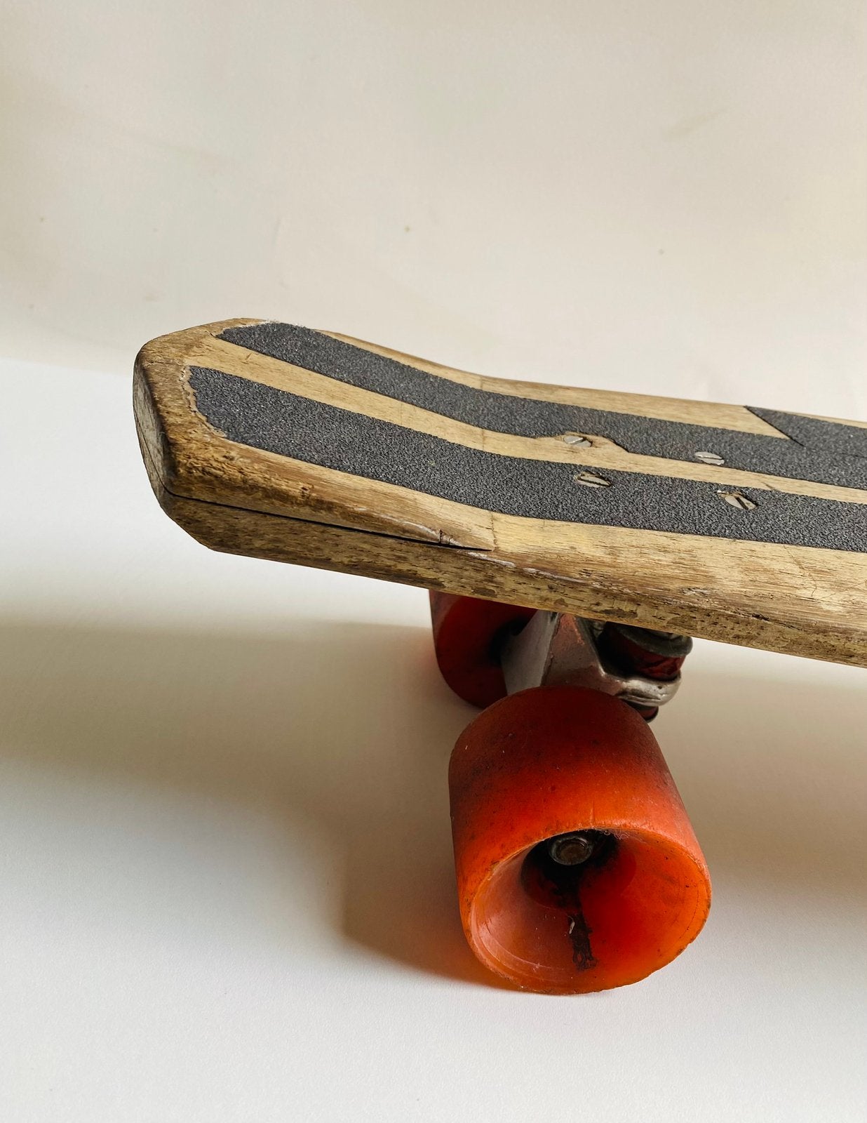 Jaren 60 houten skateboard , ACS-500 trucks, Gebruikt, Onbekend, Ophalen of Verzenden, Onbekend