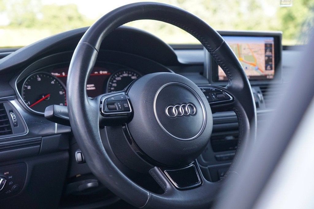 Audi A6 AVANT 3.0 TDI Quattro Premium S-Line | Ibis White |, Auto's, Automaat, Gebruikt, Wit, Leder