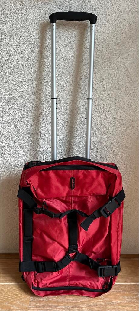 Samsonite Super Light Reistas met Wieltjes - Rood, Sieraden, Tassen en Uiterlijk, Tassen | Reistassen en Weekendtassen, Gebruikt