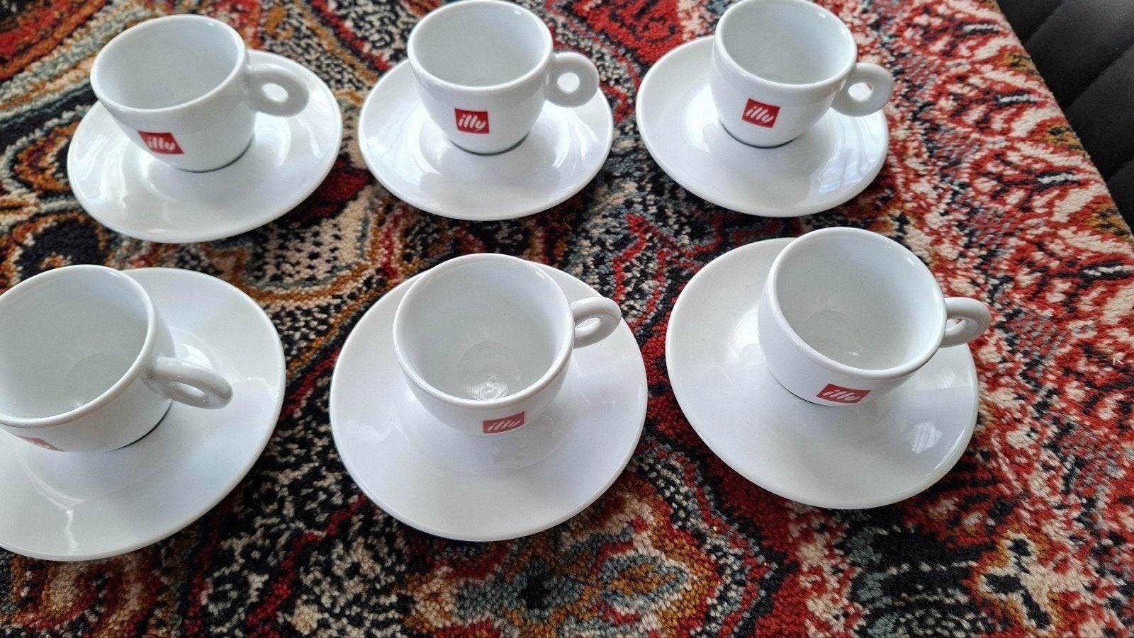 6 Illy espresso kopjes en schotels, Ophalen of Verzenden