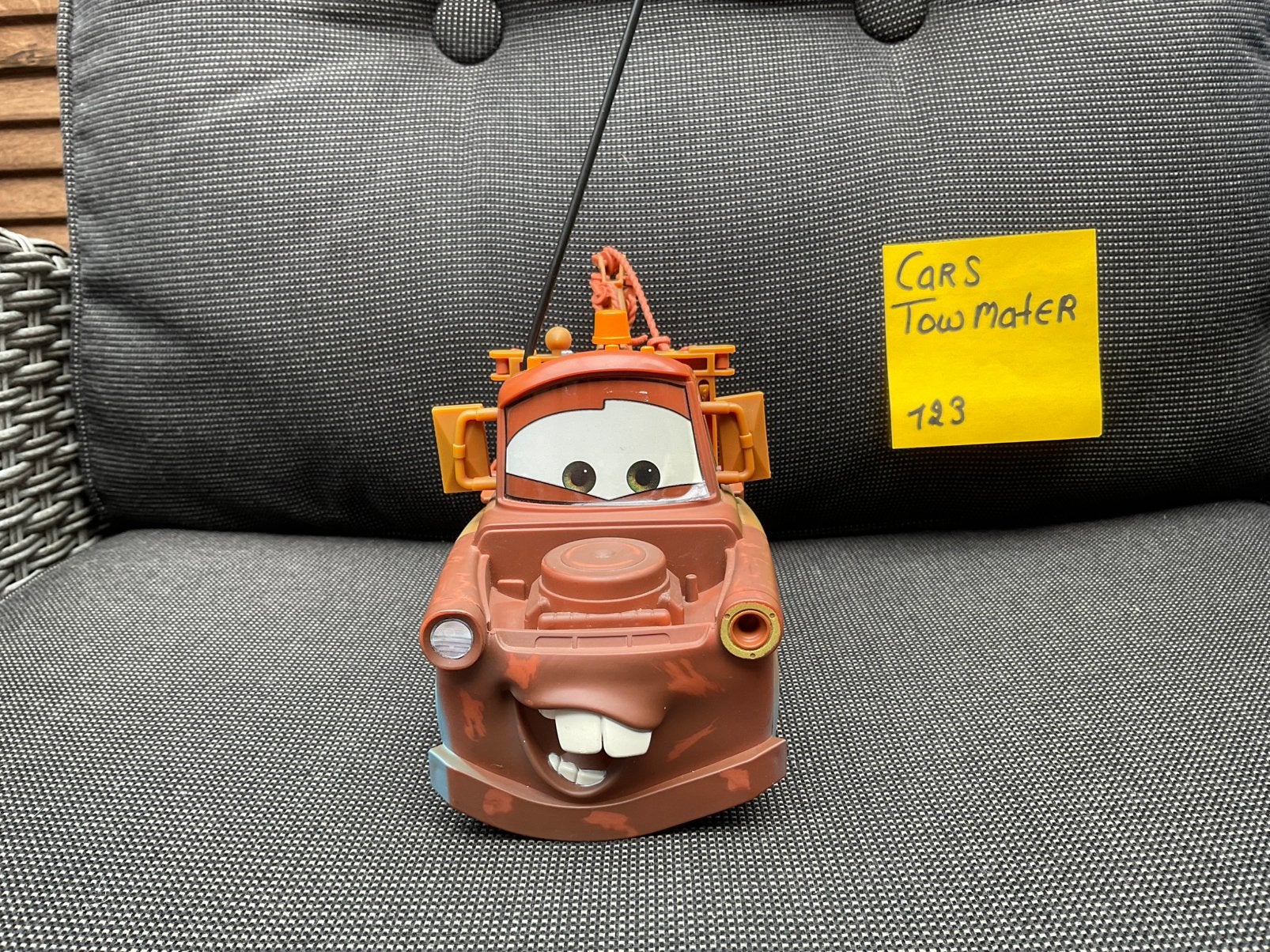 Zgan gebruikte Disney Cars Tow Mater figuur autootje ca 20cm, Verzamelen, Disney, Ophalen, Overige figuren, Gebruikt, Beeldje of Figuurtje
