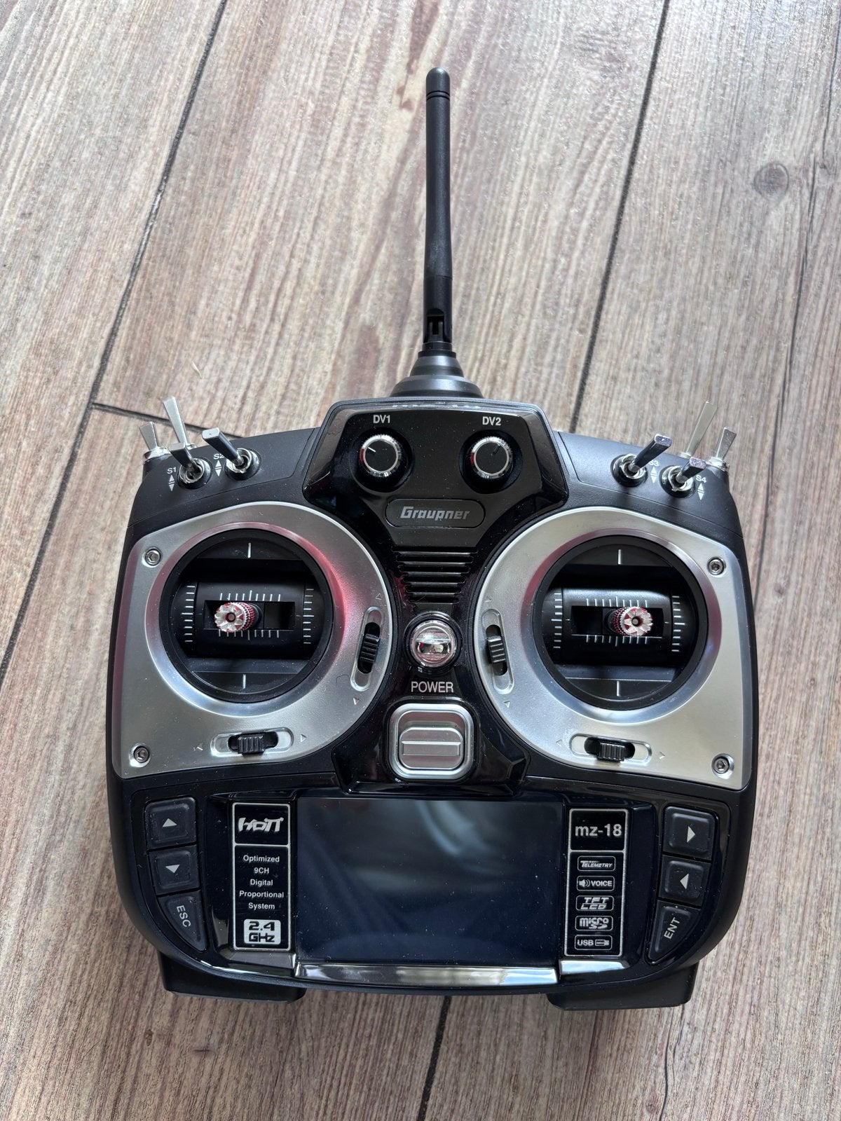 Graupner MZ-18 HoTT afstandsbediening, Ophalen, Zo goed als nieuw