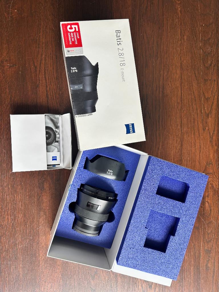 Zeiss Batis 18mm 2.8 (Sony FE), Ophalen, Zo goed als nieuw, Groothoeklens