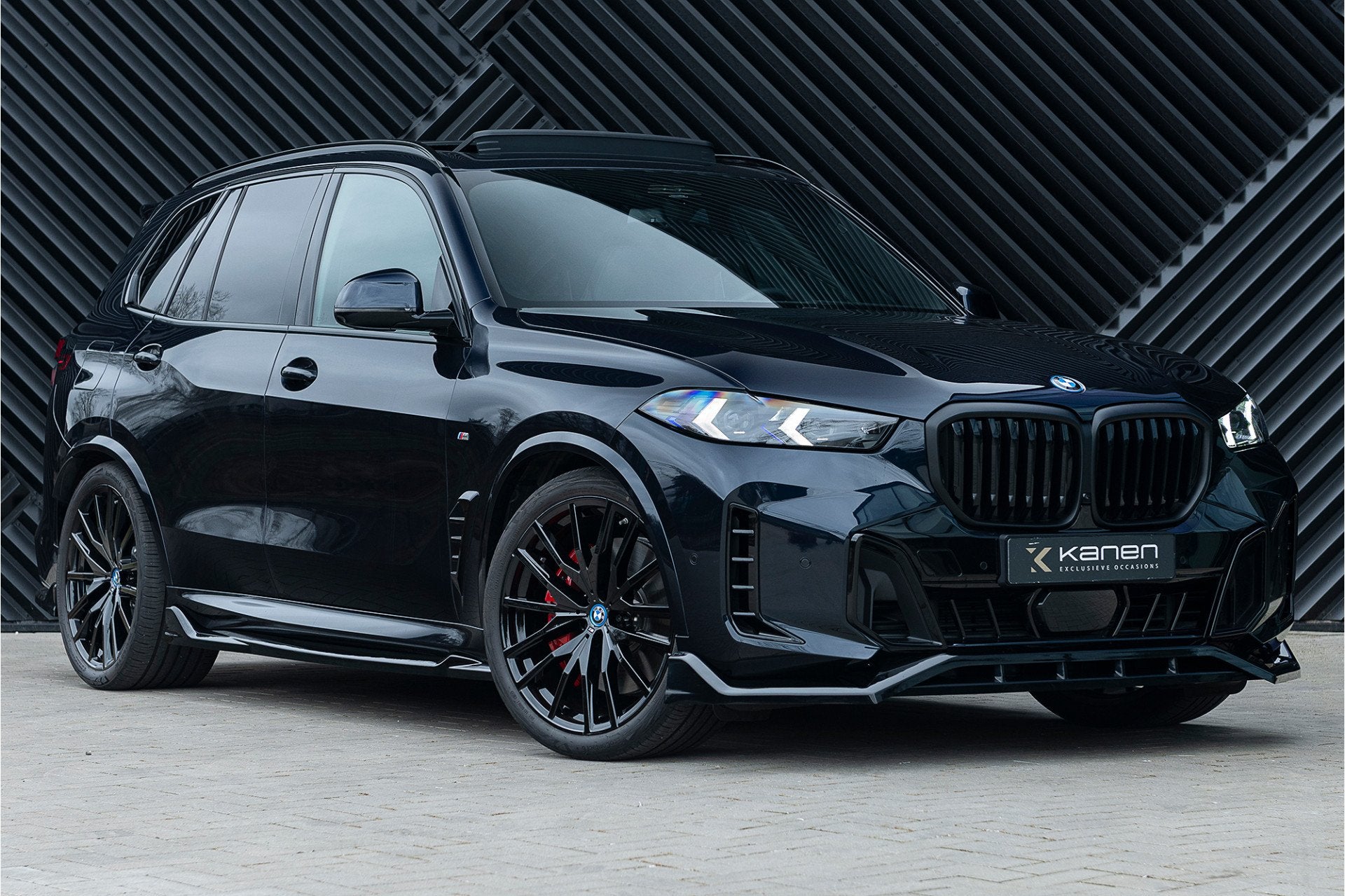 BMW X5 xDrive50e LCI M-sport Pro ACC Pano M Seats Achterasbe, Auto's, BMW, Gebruikt, 2395 kg, Zwart, Bedrijf